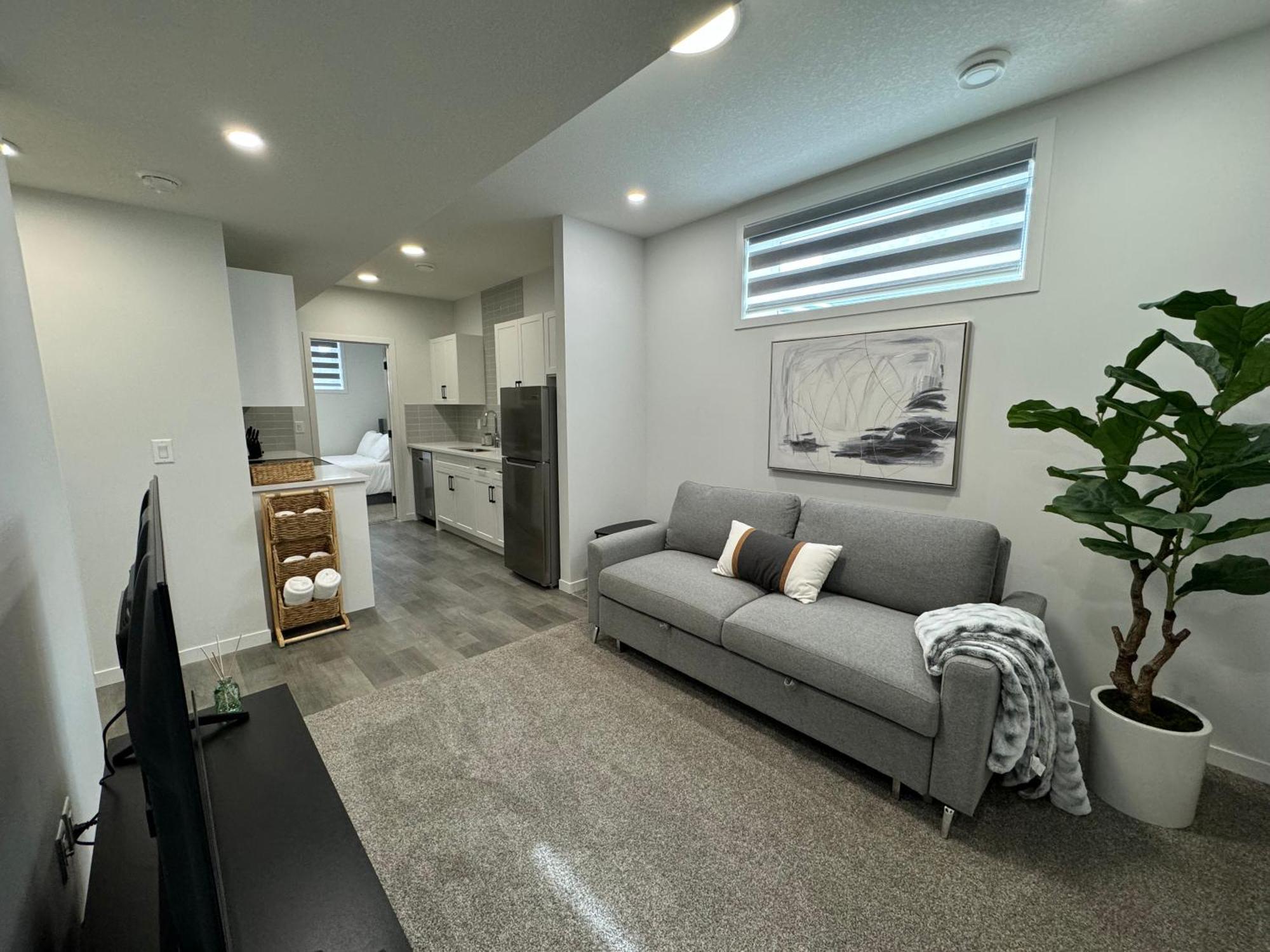 Chic & Cozy 2-br At Glacier Ridge Nw *